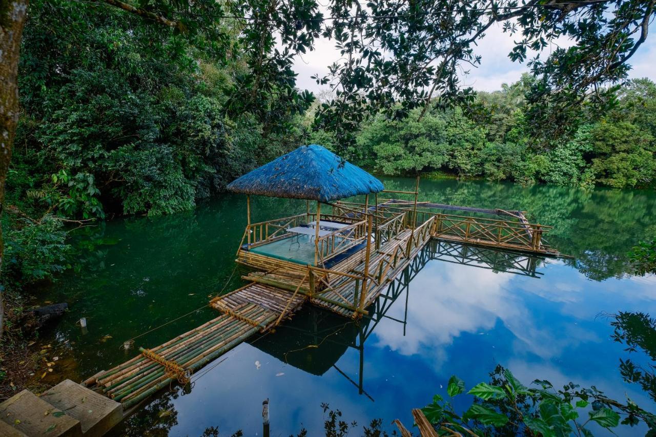 Almost Heaven Lake Resort By Cocotel Cavinti Exterior photo