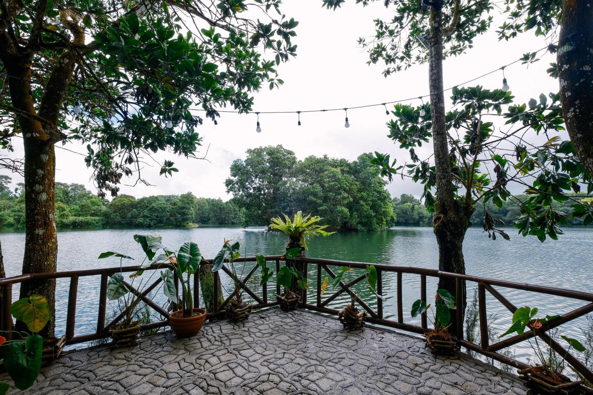 Almost Heaven Lake Resort By Cocotel Cavinti Exterior photo