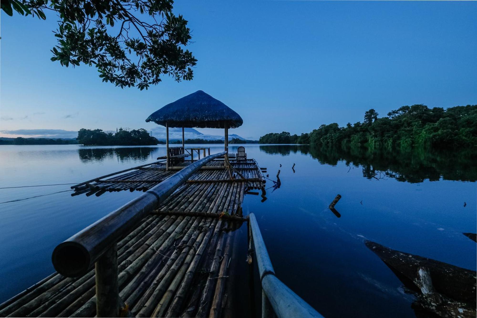 Almost Heaven Lake Resort By Cocotel Cavinti Exterior photo