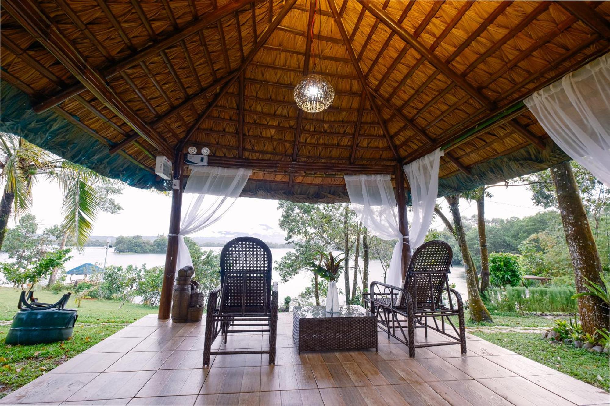 Almost Heaven Lake Resort By Cocotel Cavinti Exterior photo