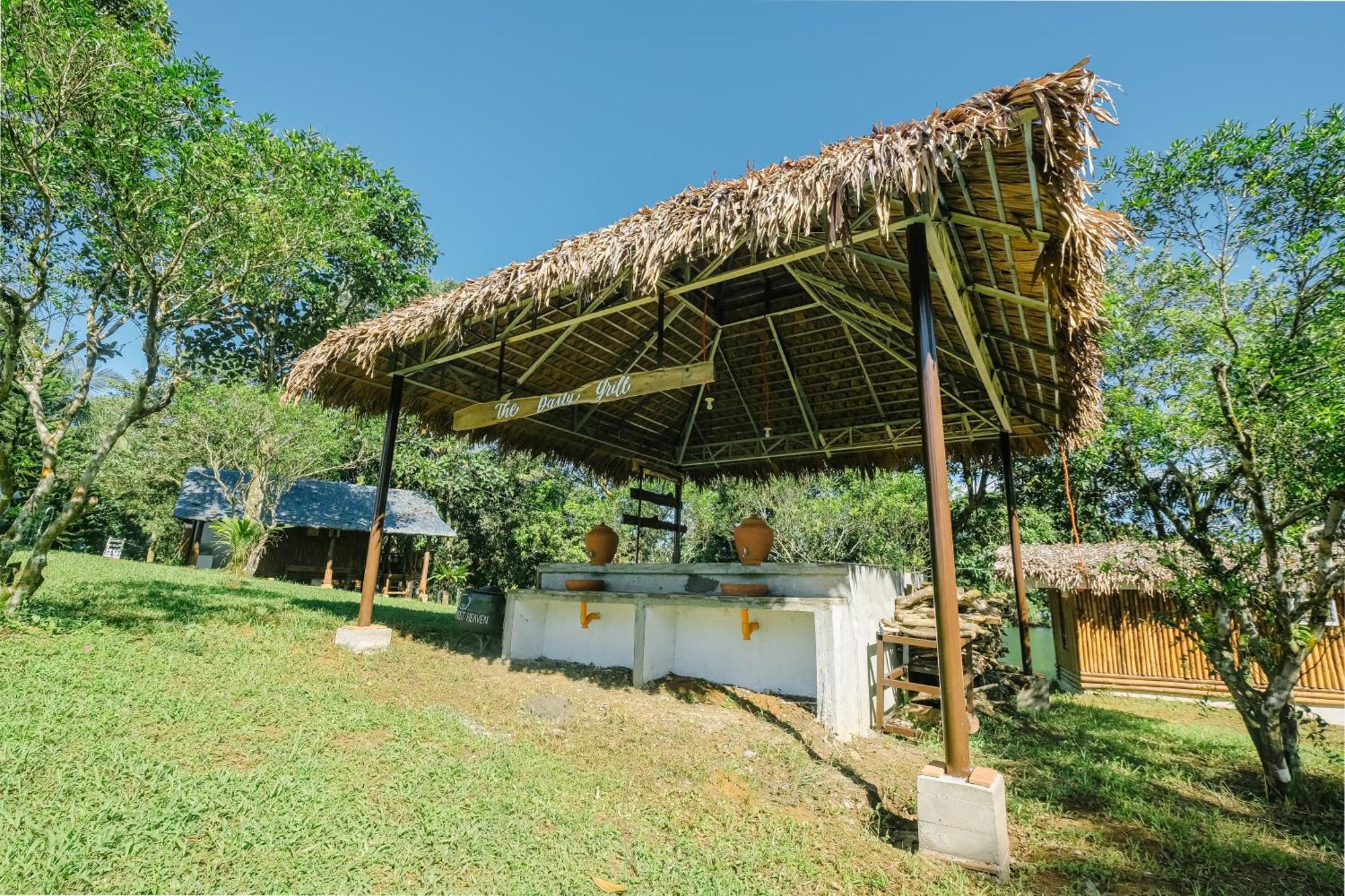 Almost Heaven Lake Resort By Cocotel Cavinti Exterior photo