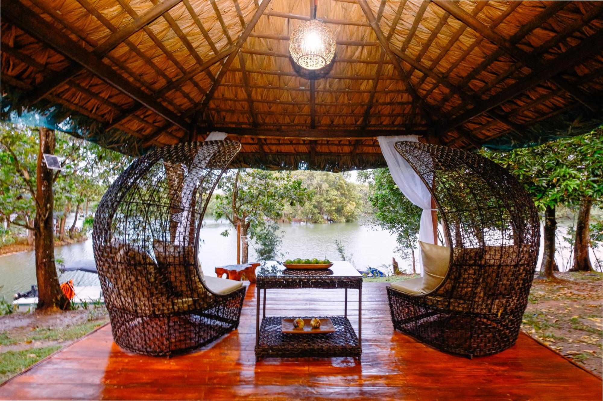 Almost Heaven Lake Resort By Cocotel Cavinti Exterior photo