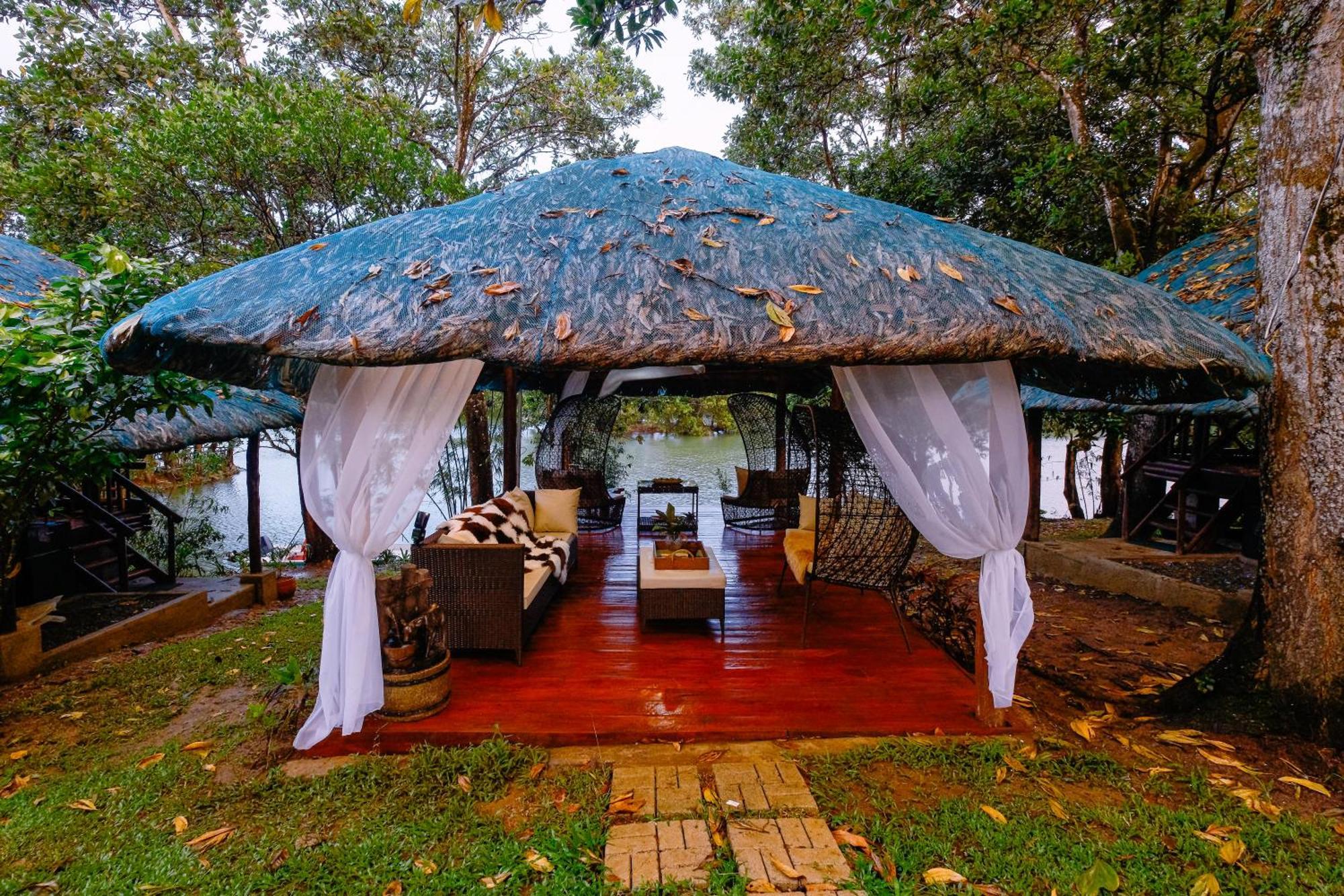 Almost Heaven Lake Resort By Cocotel Cavinti Exterior photo